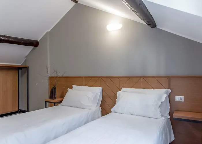 Casa Mia 4*
